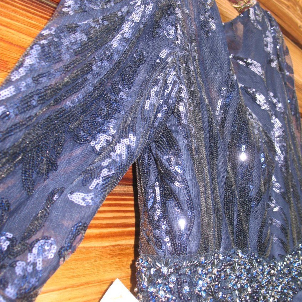 Mac Duggal Long Sleeve Embellished Evening Gown Midnight 18 Plus Size - Picture 6 of 11